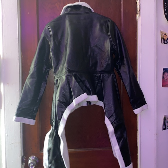 Jacket - Picture 2 of 4